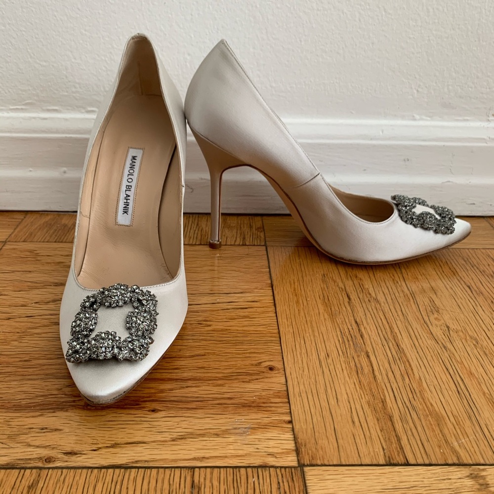 MANOLO BLAHNIK Hangisi 105 silver grey satin pump - Picture 5 of 14